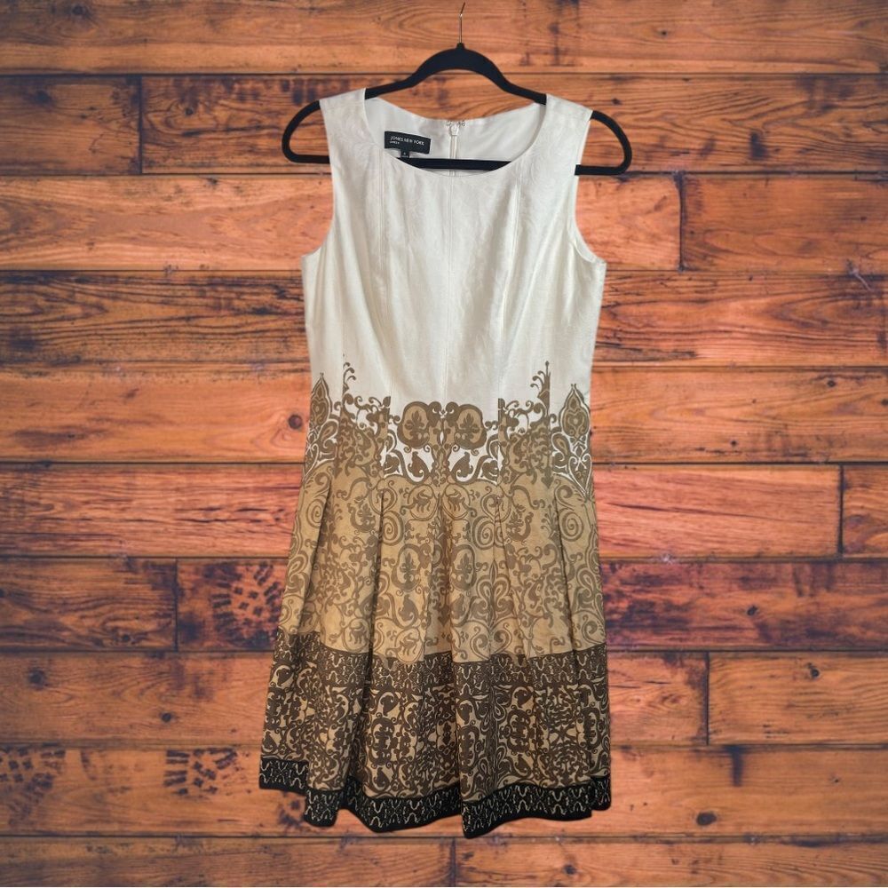 5 for $25🔥Jones New York Tan Paisley Ombre White Dress Size 6